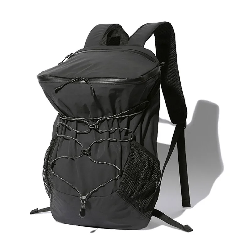 Adjustable hammock rainfly-Active Field Light Backpack