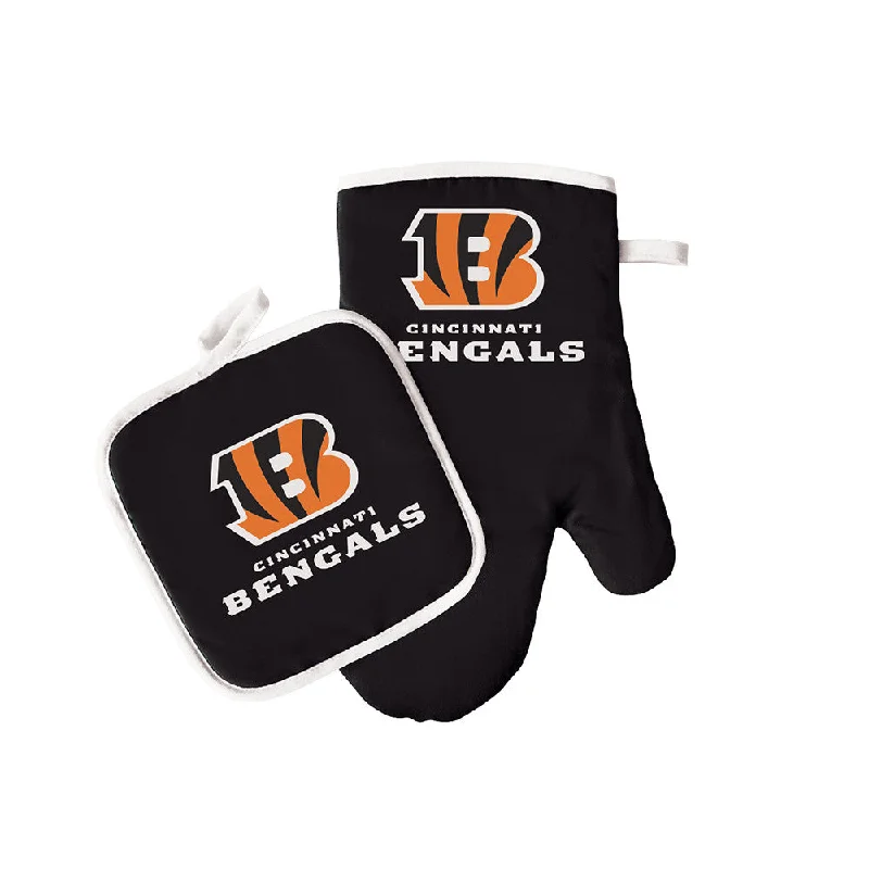 Insulated camp water jug-Cincinnati Bengals NFL Oven Mitt and Pot Holder Set