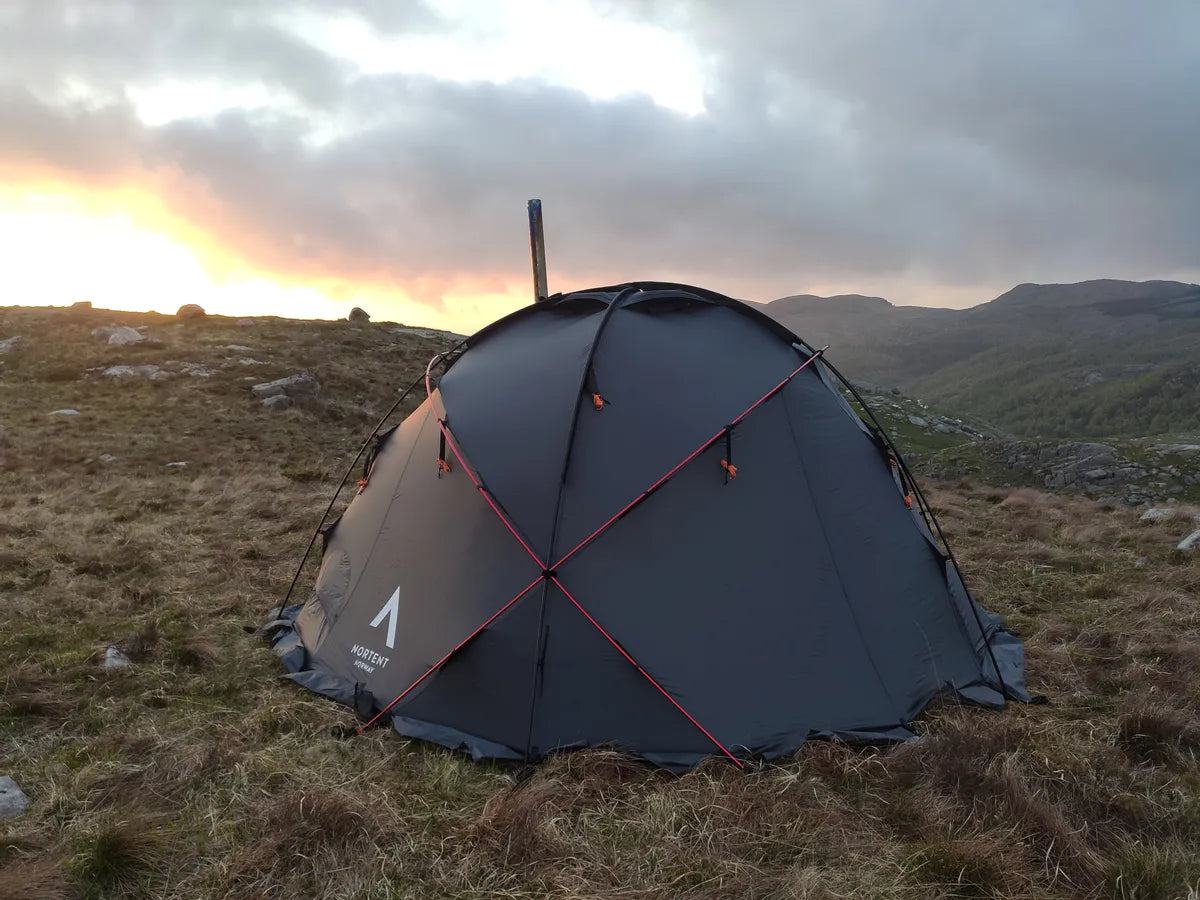 Rechargeable trail spotlight-4 Person Expedition Tent - Gamme 4 Tent - 5.8kg by Nortent