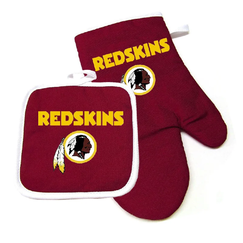 Collapsible camp roaster-Washington Redskins NFL Oven Mitt and Pot Holder Set